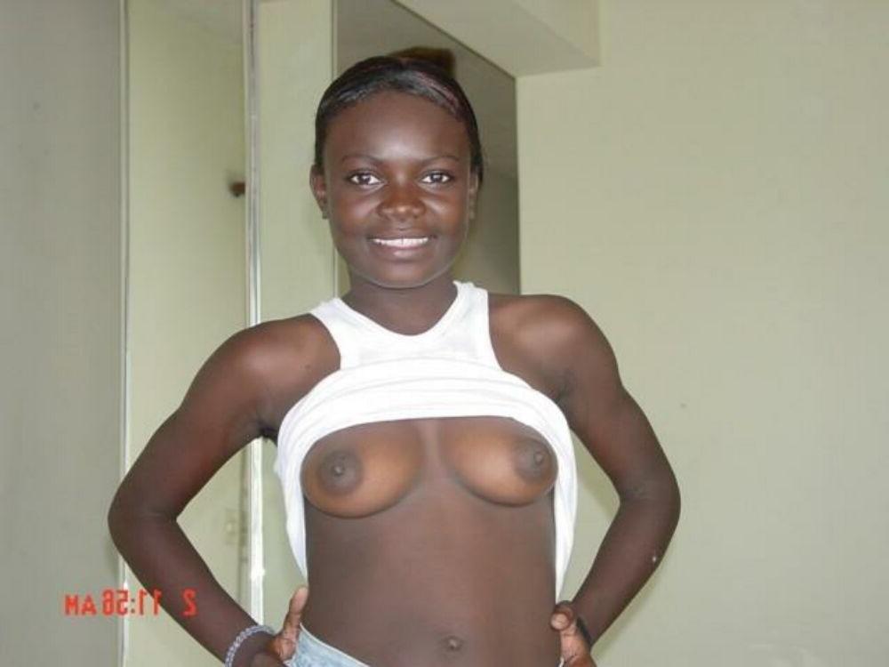 15P Black Teenie Revenge - Black teen gfs are posing and fucking gallery 16