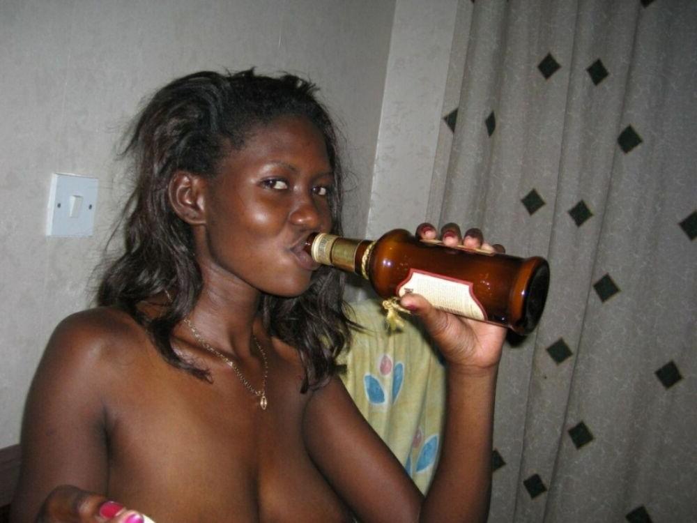 15P Black teen gfs posing and fucking 8