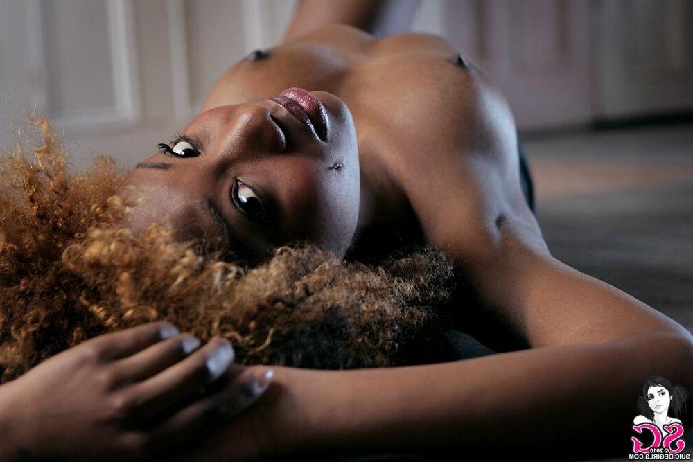 15P Black Teen Submit - Black teen gfs are posing and fucking gallery 28