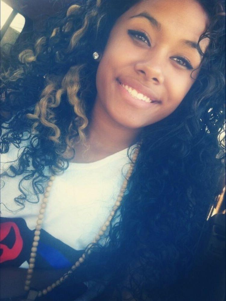 15P Black Teen Submit - Black teen gfs are posing and fucking gallery 12