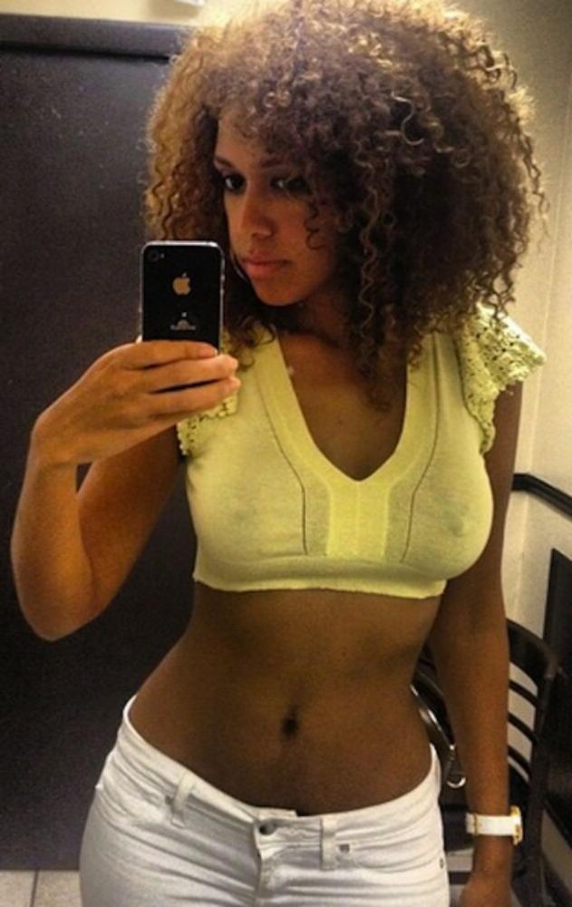 15P Black Teen Submit - Black teen gfs are posing and fucking gallery 55