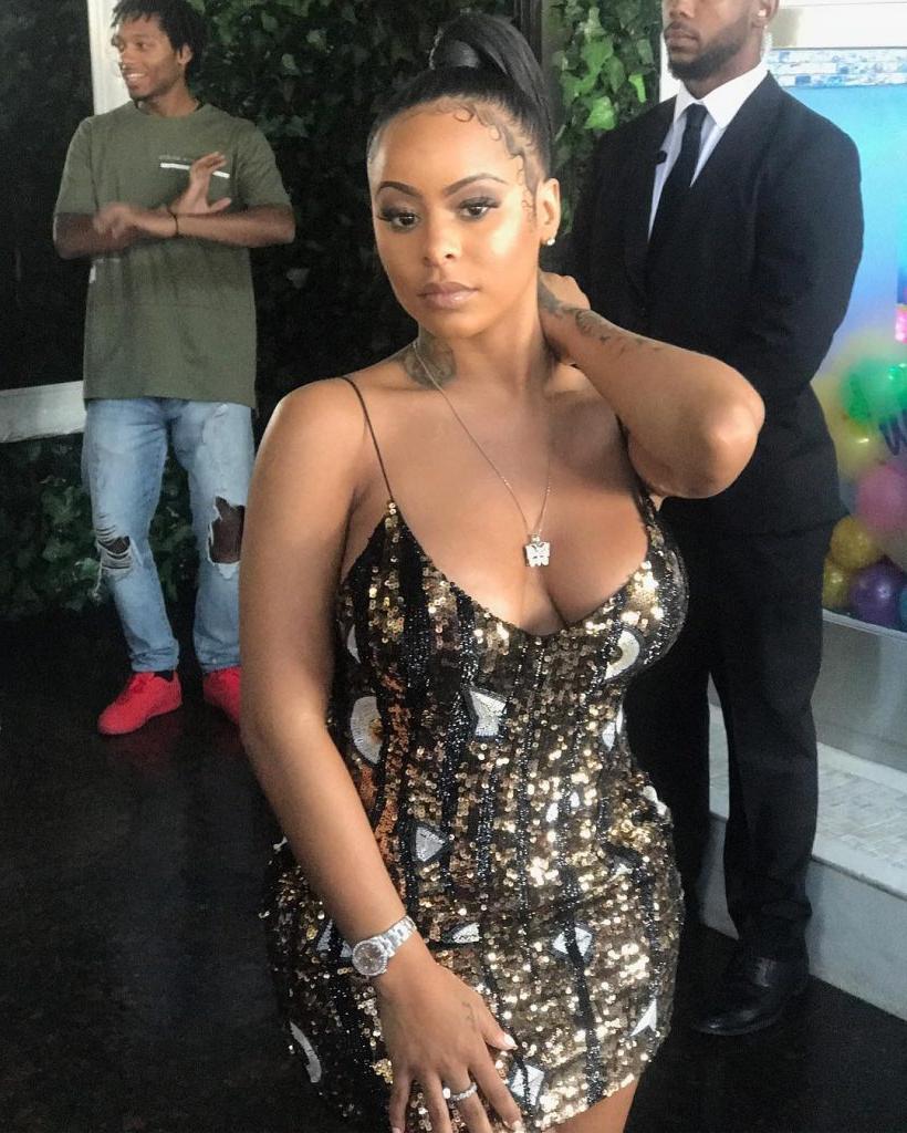 6P Alexis Skyy Nip Slip
