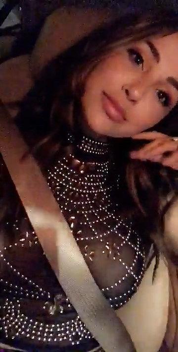 19P Ana Cheri Cleavage