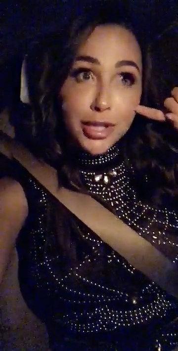 19P Ana Cheri Cleavage