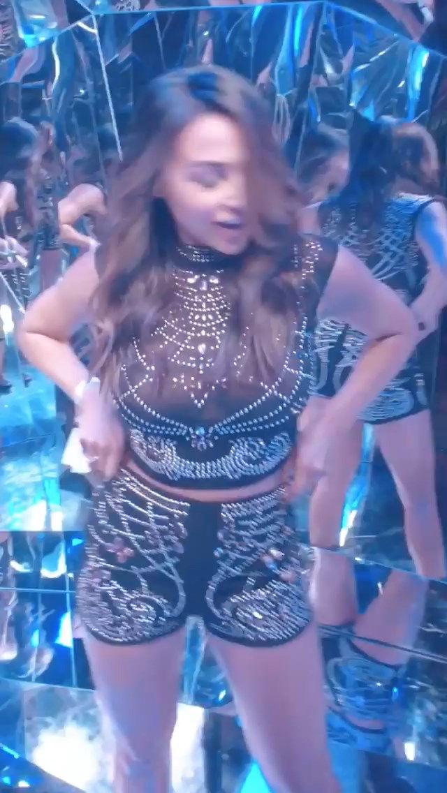 19P Ana Cheri Cleavage