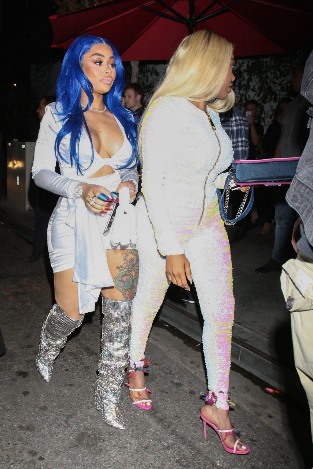 25P Blac Chyna Cleavage