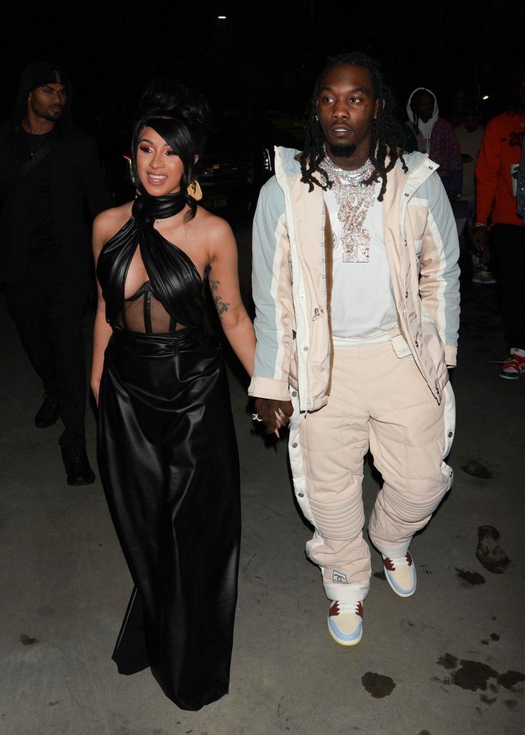 5P Cardi B Cleavage