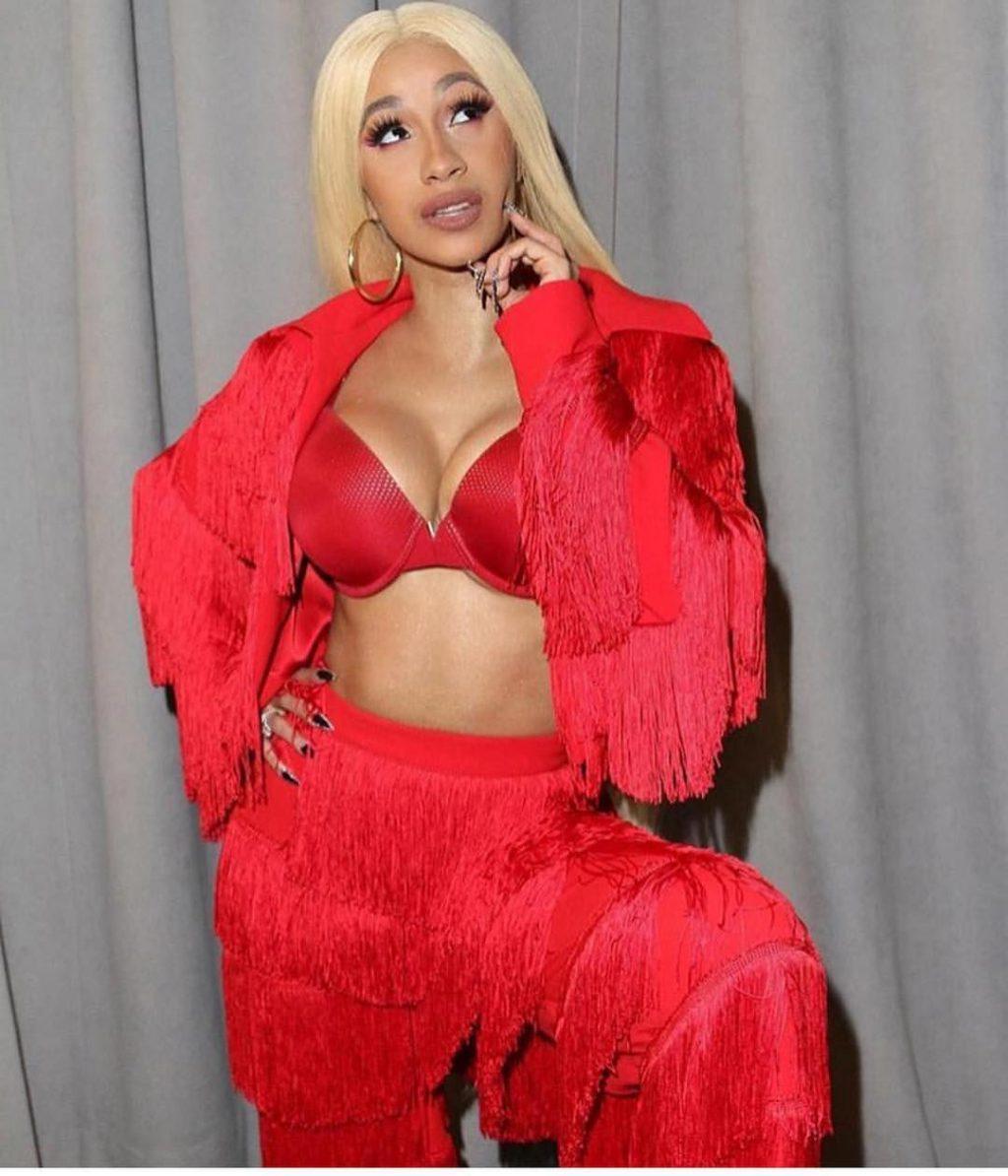 24P Cardi B Cleavage