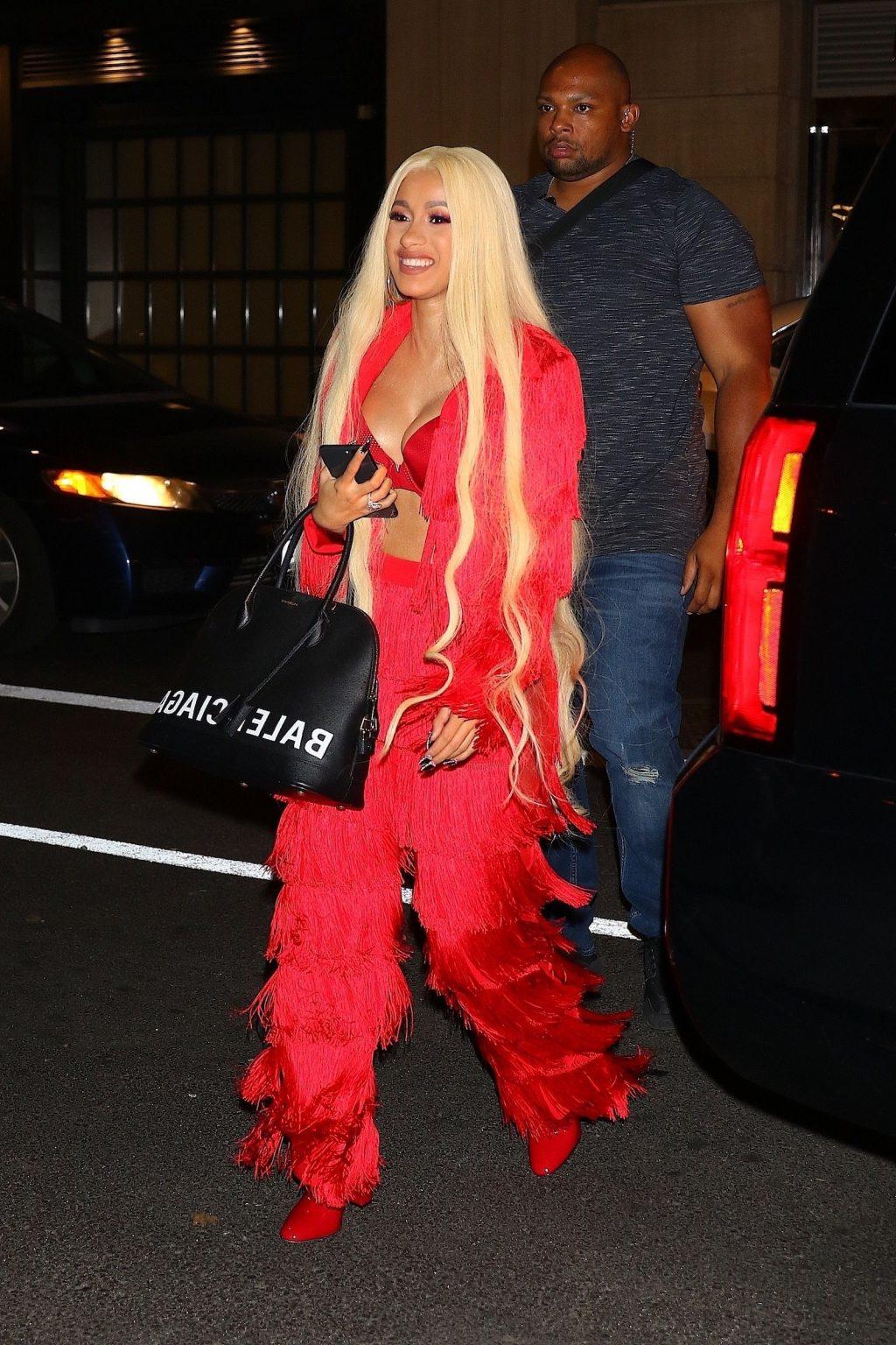 24P Cardi B Cleavage
