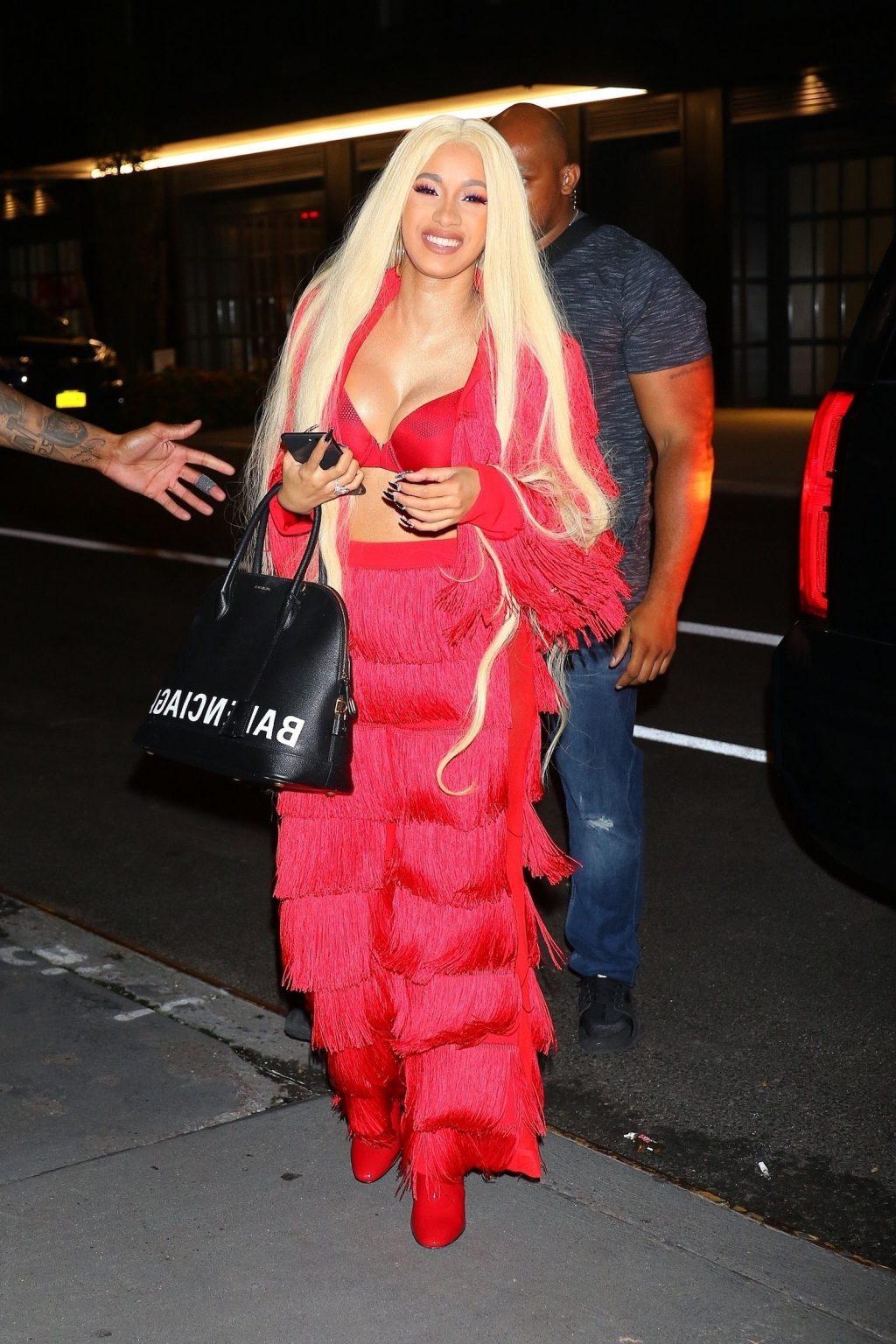 24P Cardi B Cleavage