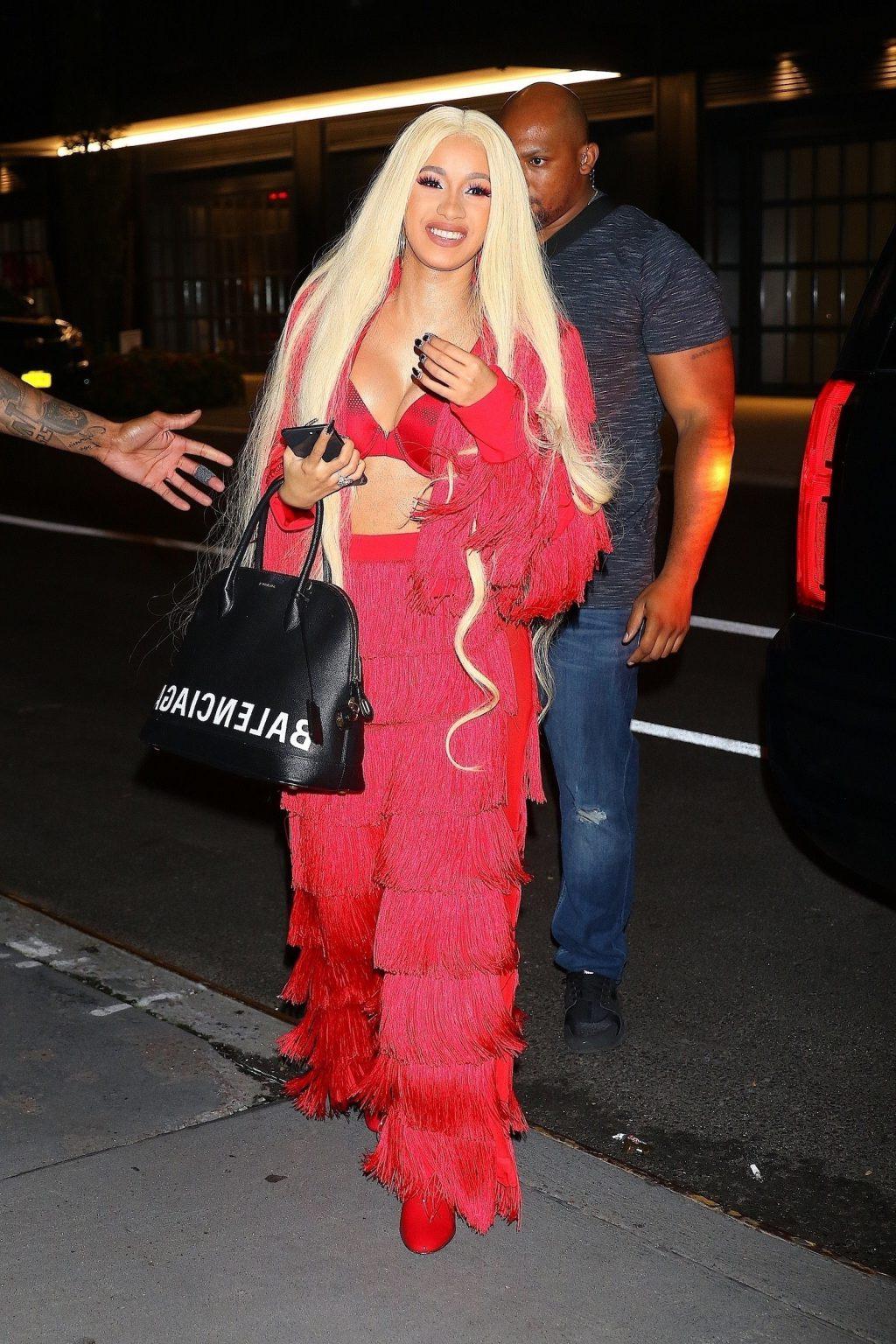 24P Cardi B Cleavage