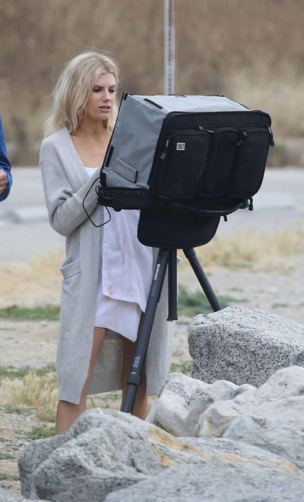 4P Charlotte McKinney Nip Slip