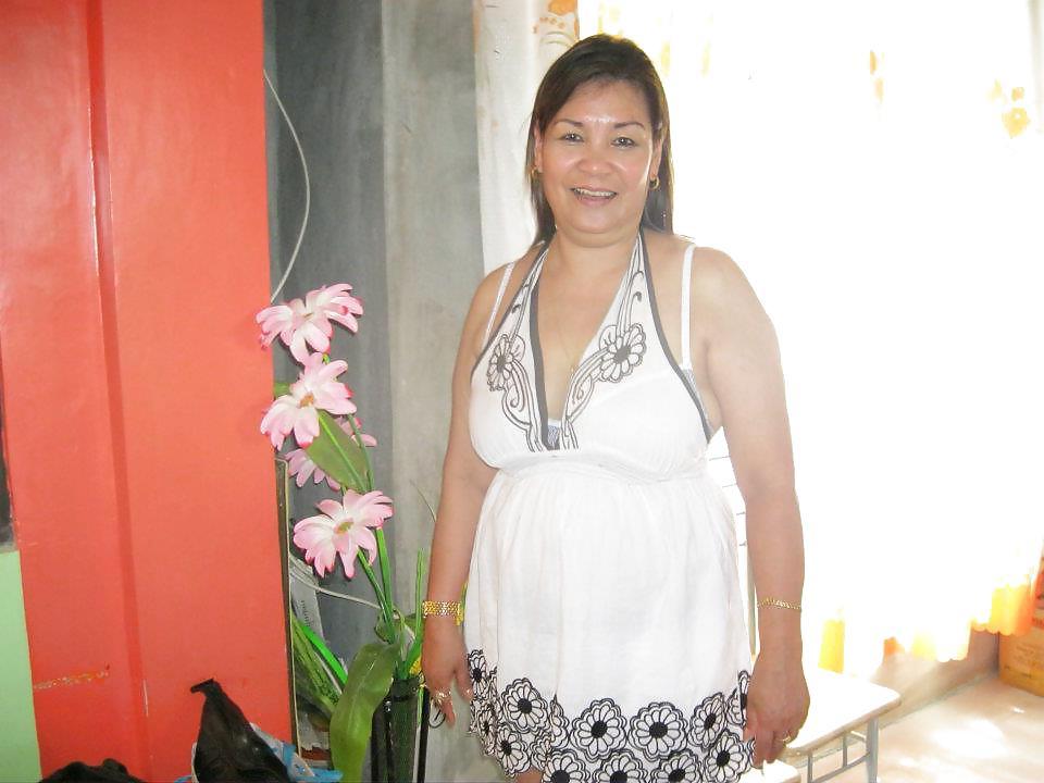 9P Hot  asian granny