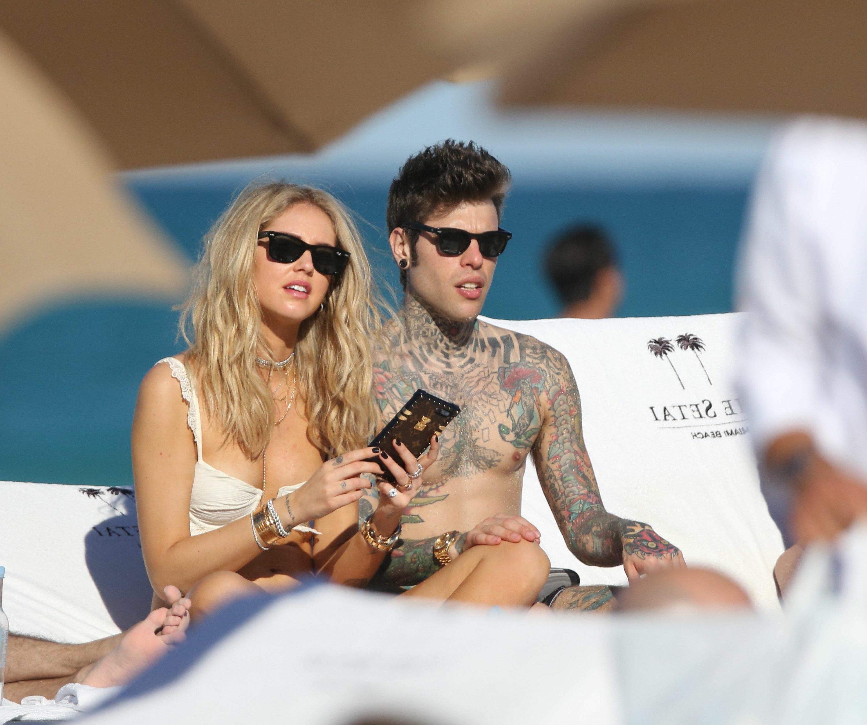 23P Chiara Ferragni Nip Slip Photos