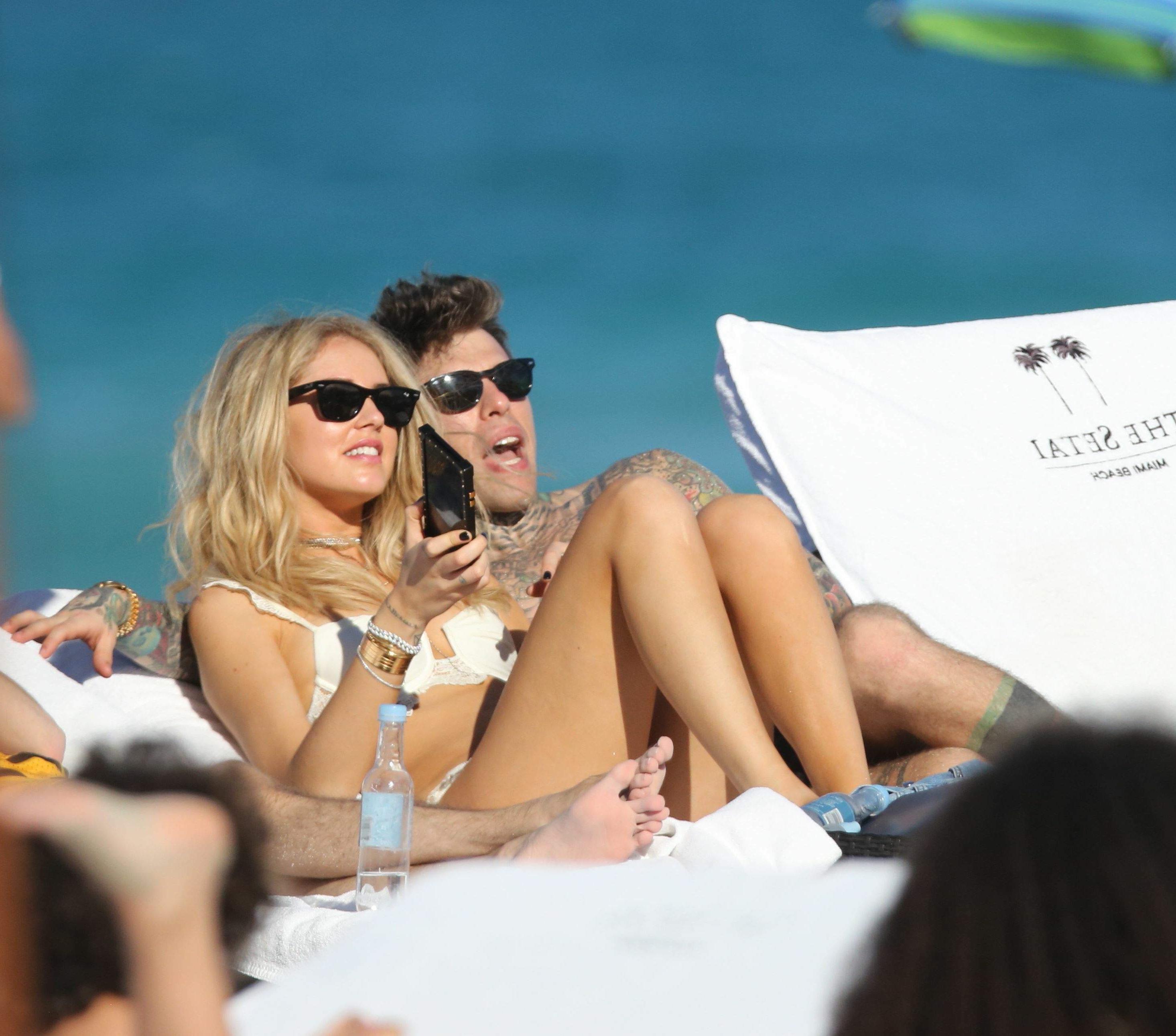 23P Chiara Ferragni Nip Slip Photos
