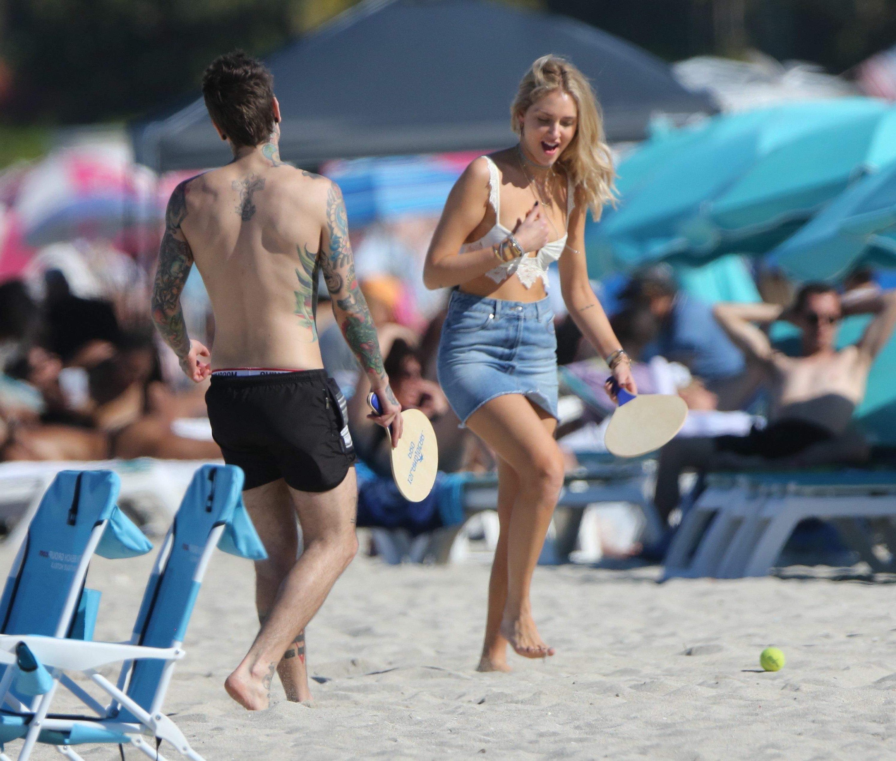 23P Chiara Ferragni Nip Slip Photos