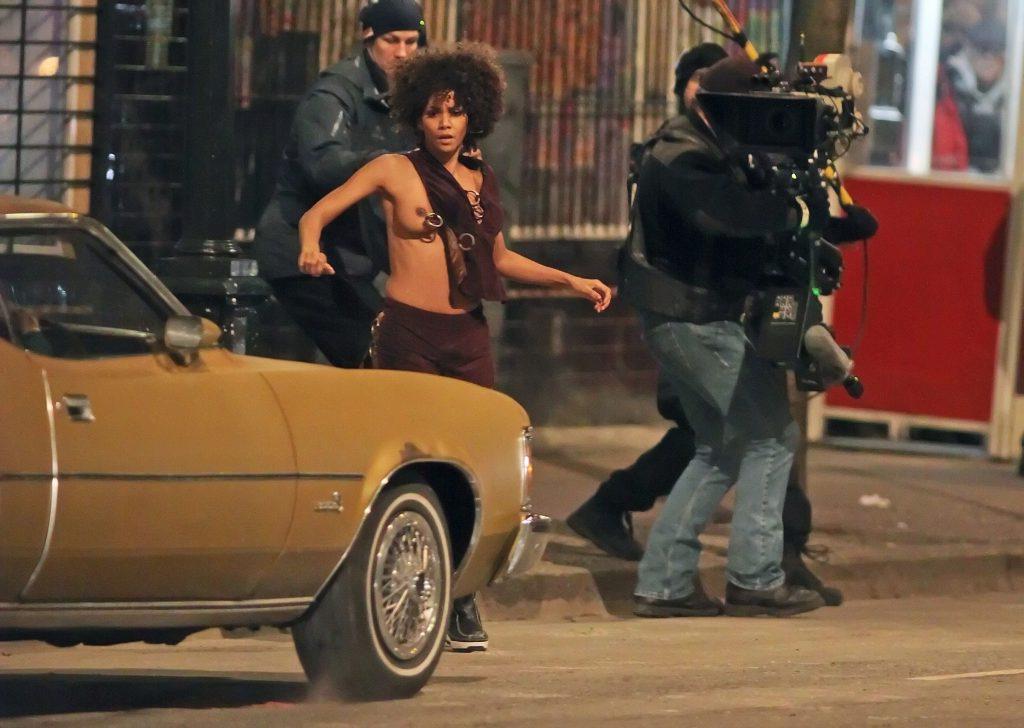 18P Halle Berry Boob Slip