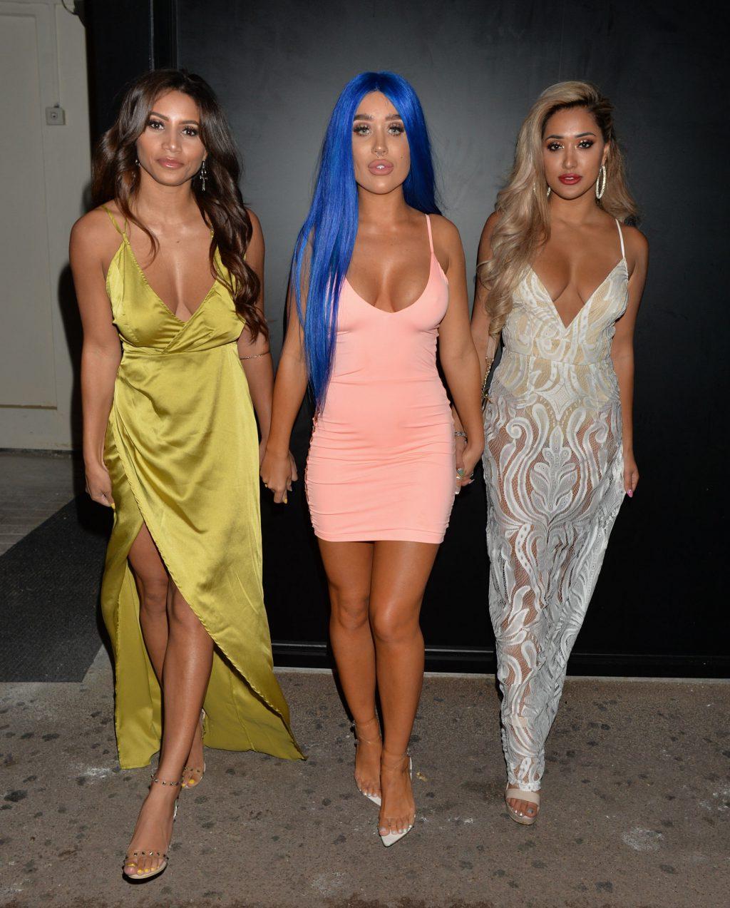 25P Kayleigh Morris, Zahida Allen, Helen Briggs Cleavage