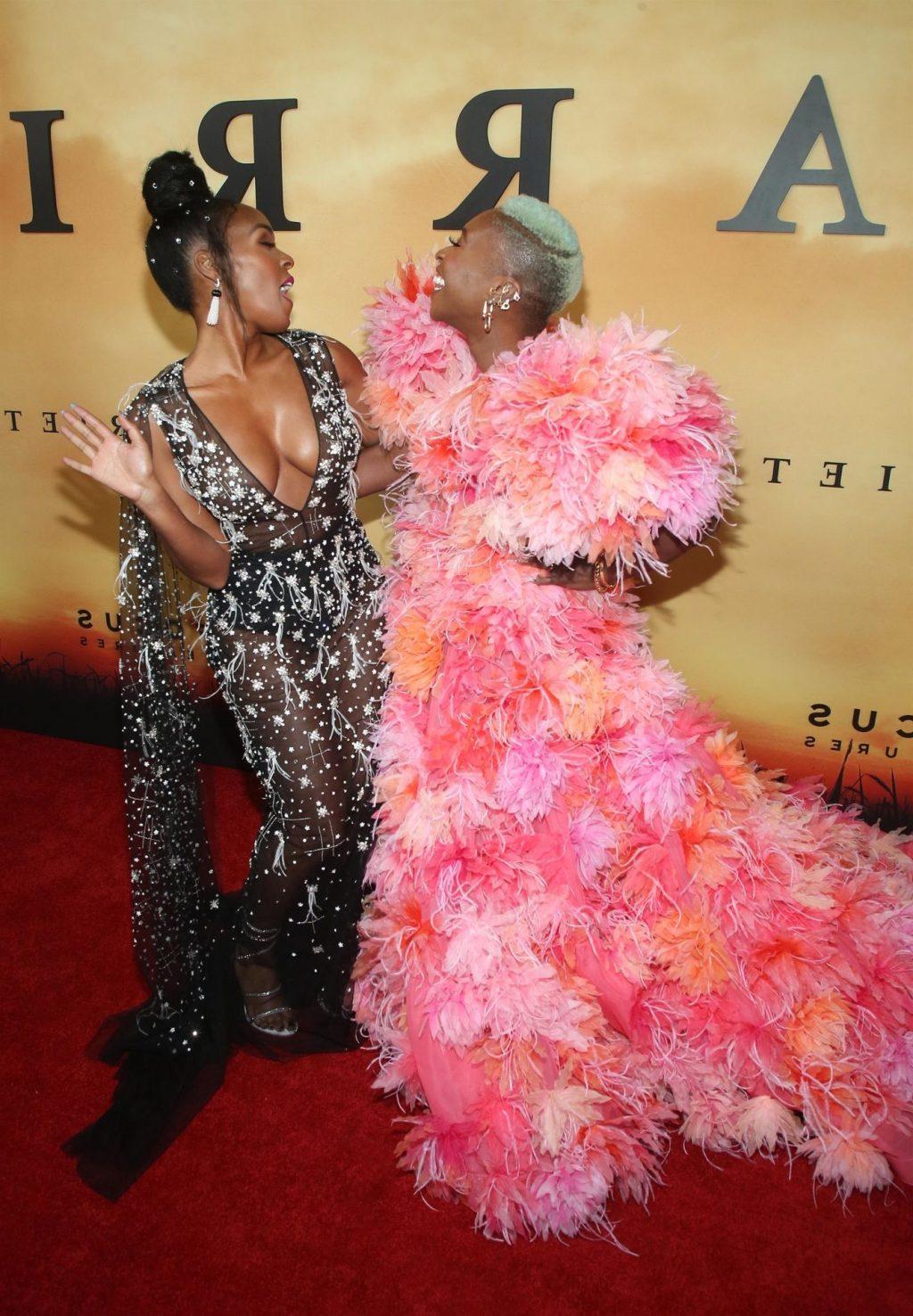 4P Janelle Monáe Cleavage