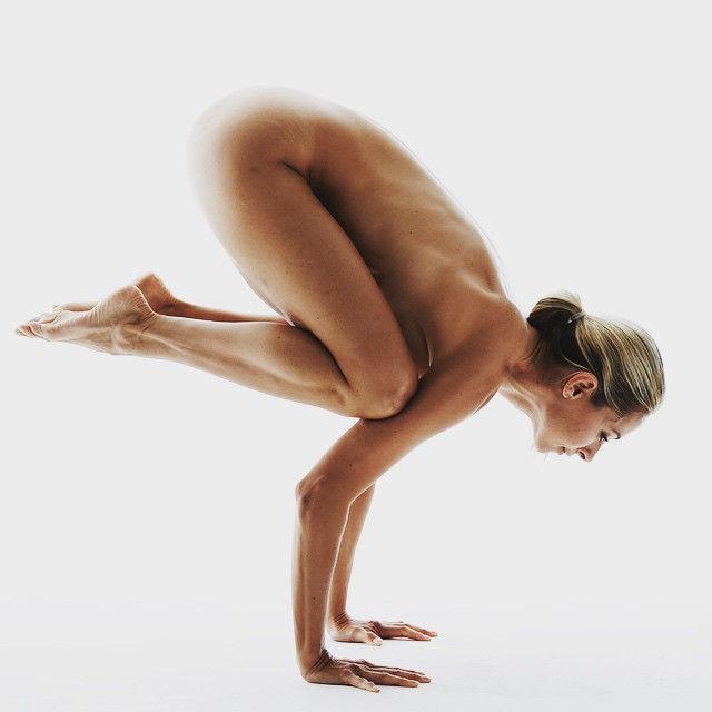 10P Jesse Golden Nude
