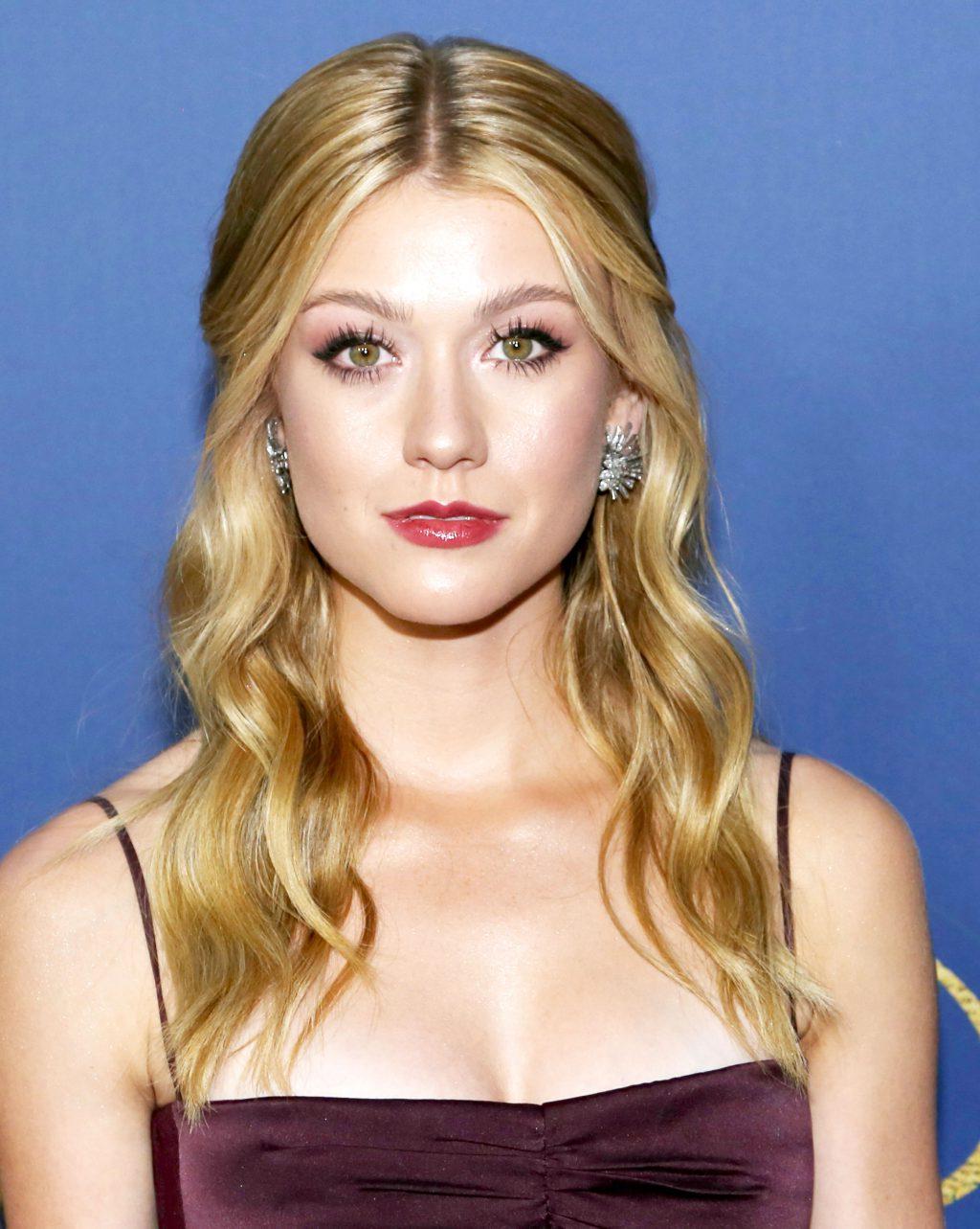 25P Katherine McNamara Cleavage