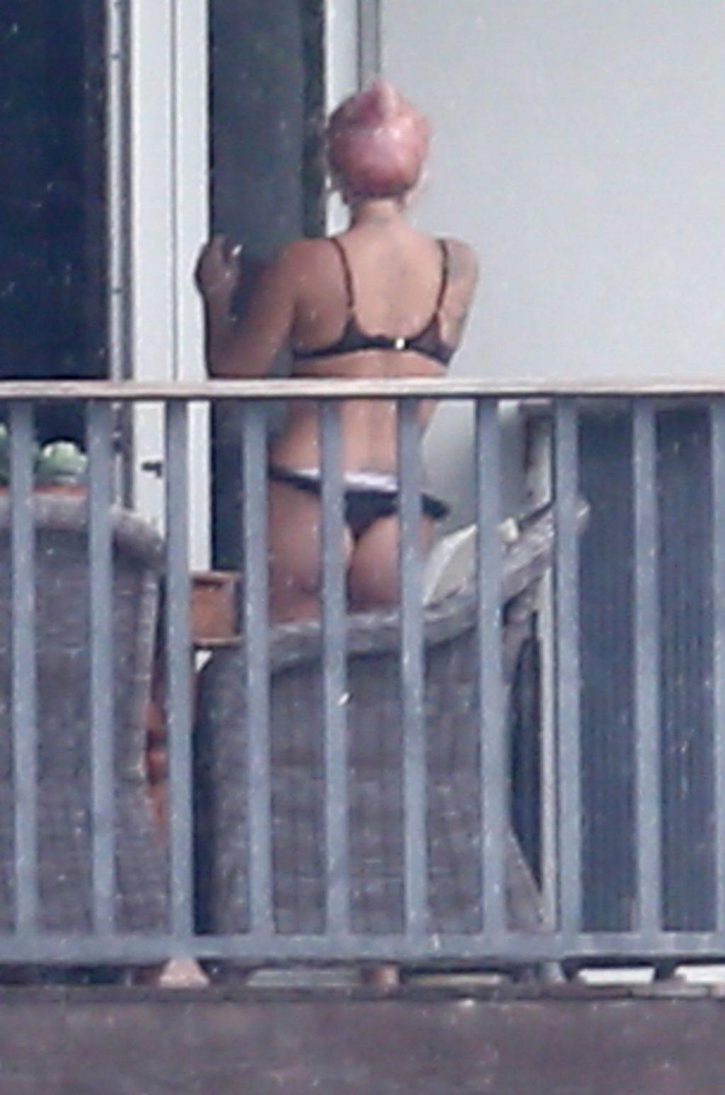 4P Lady Gaga Sexy