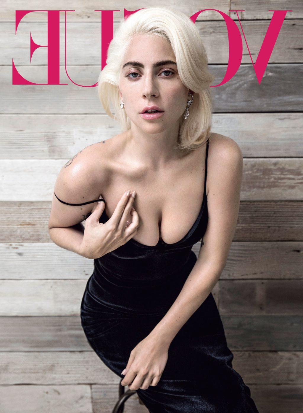 8P Lady Gaga Hot