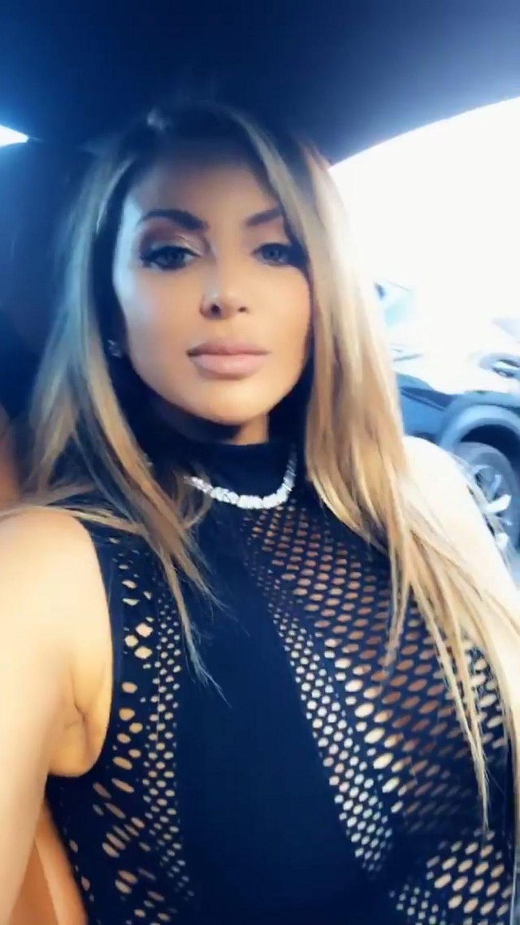 5P Larsa Pippen Cleavage
