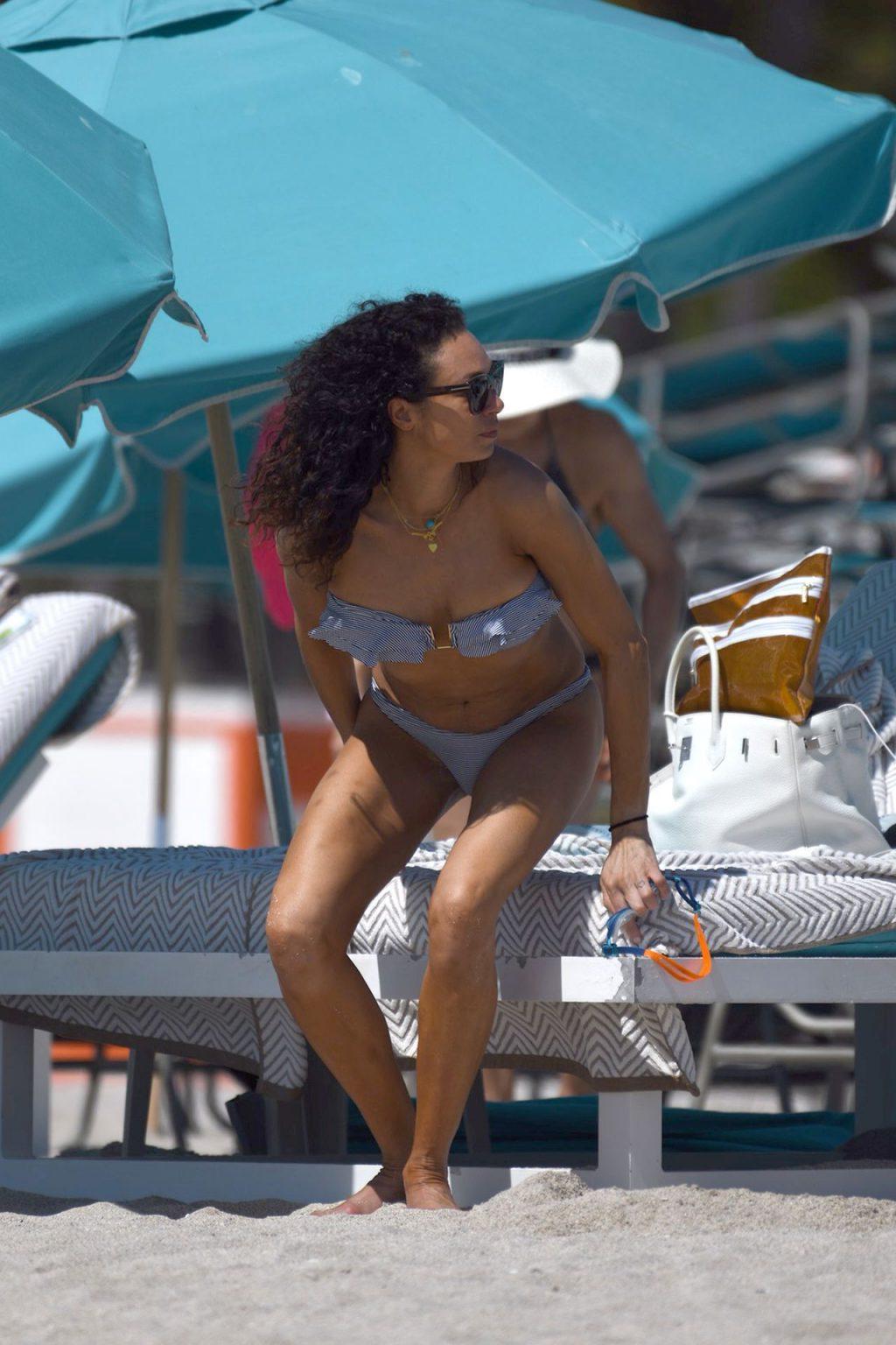 5P Lilly Becker Boob Slip