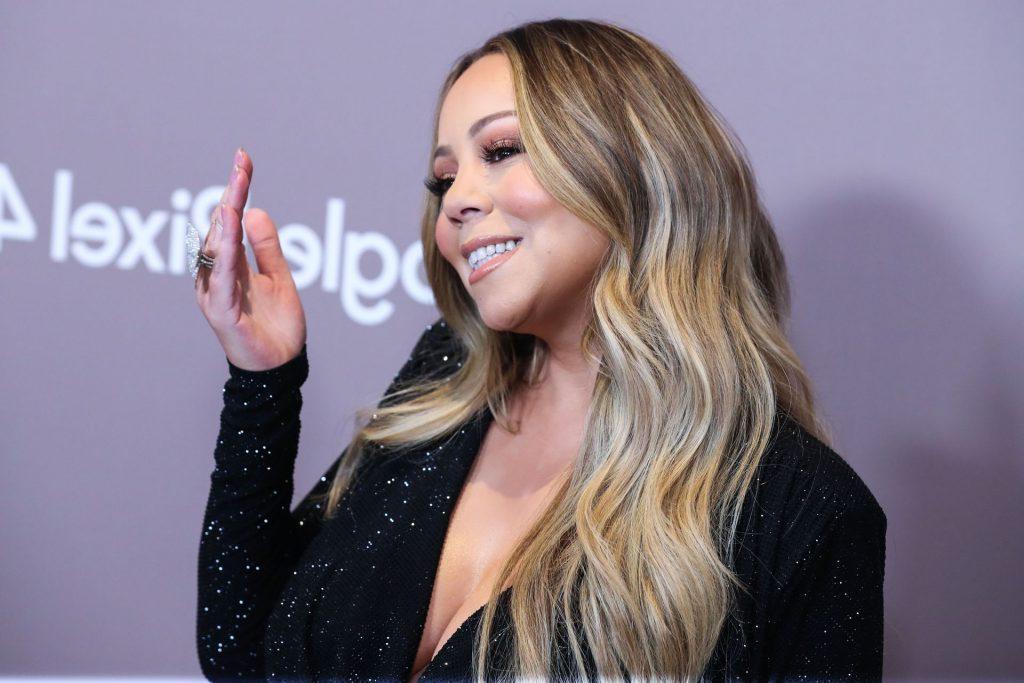 5P Mariah Carey Cleavage