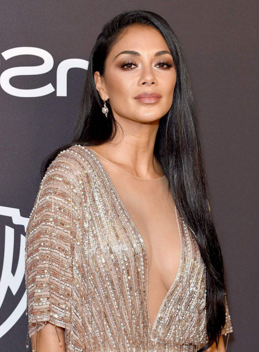 14P Nicole Scherzinger Cleavage
