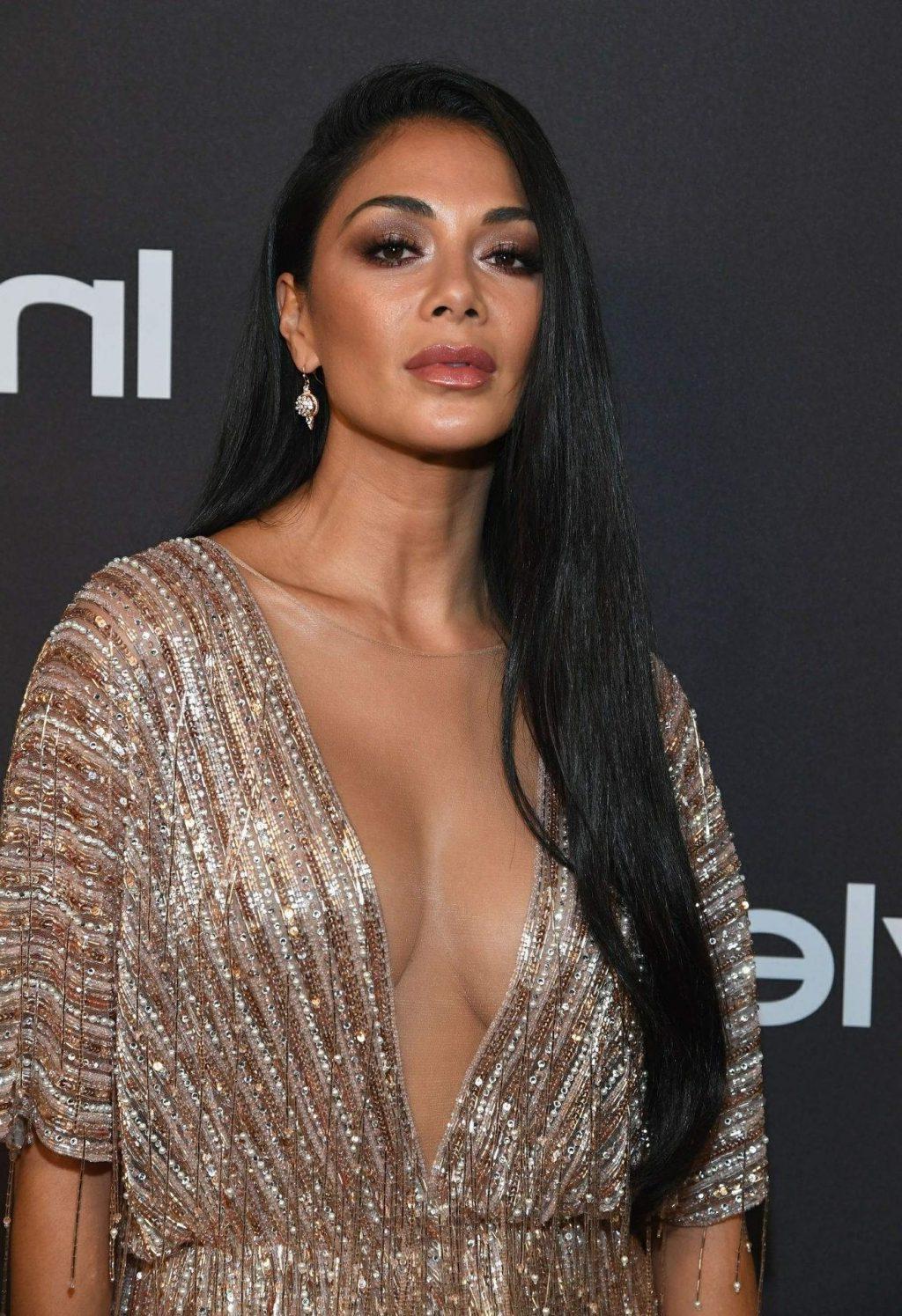14P Nicole Scherzinger Cleavage