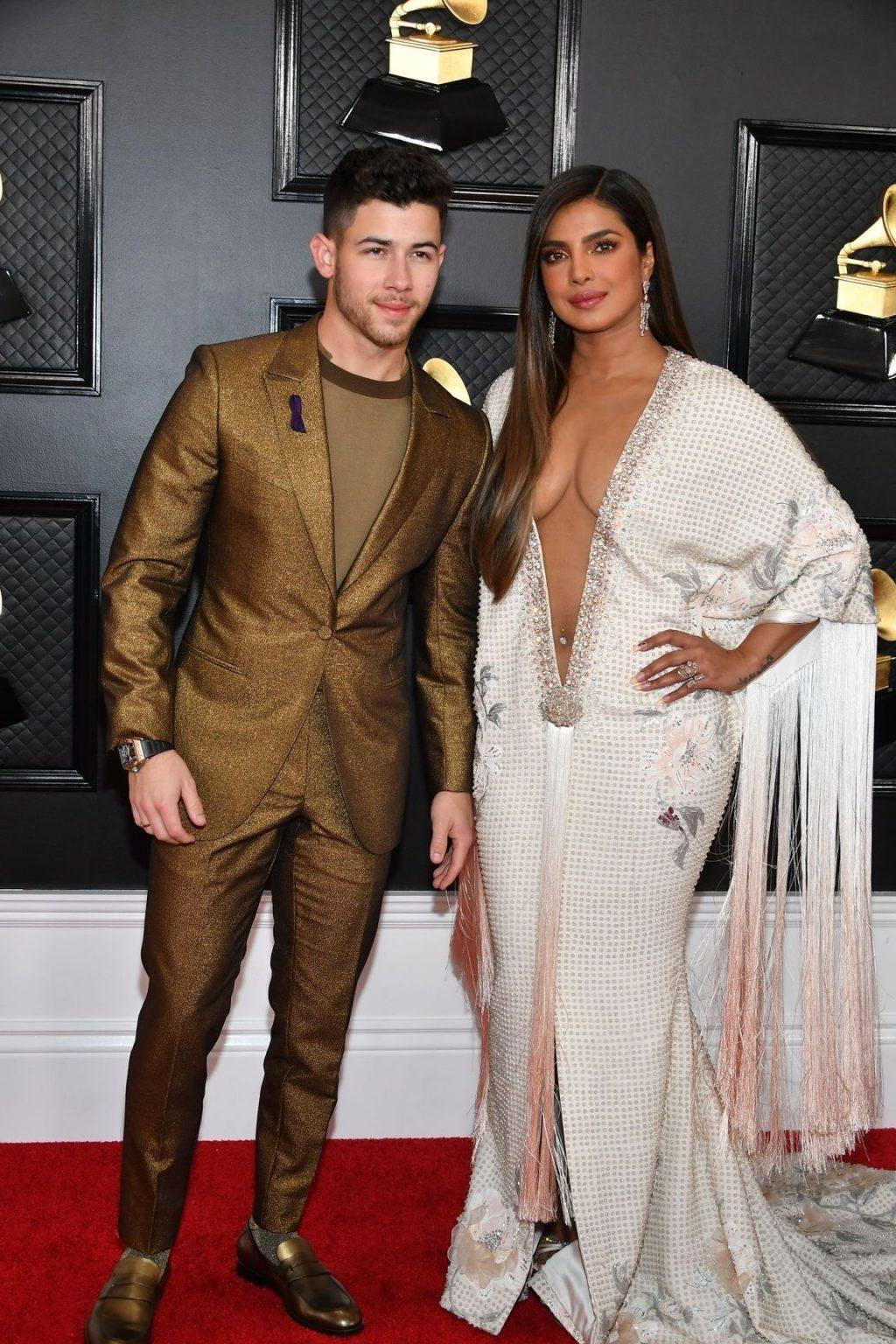 4P Priyanka Chopra Cleavage