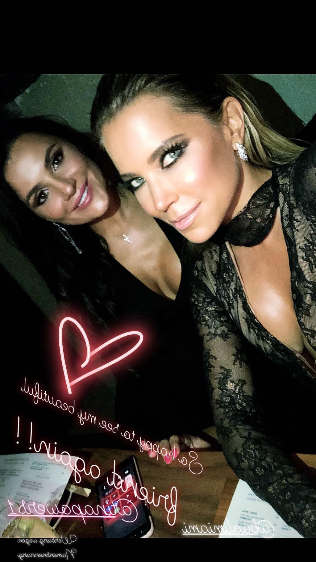 16P Sylvie Meis Cleavage