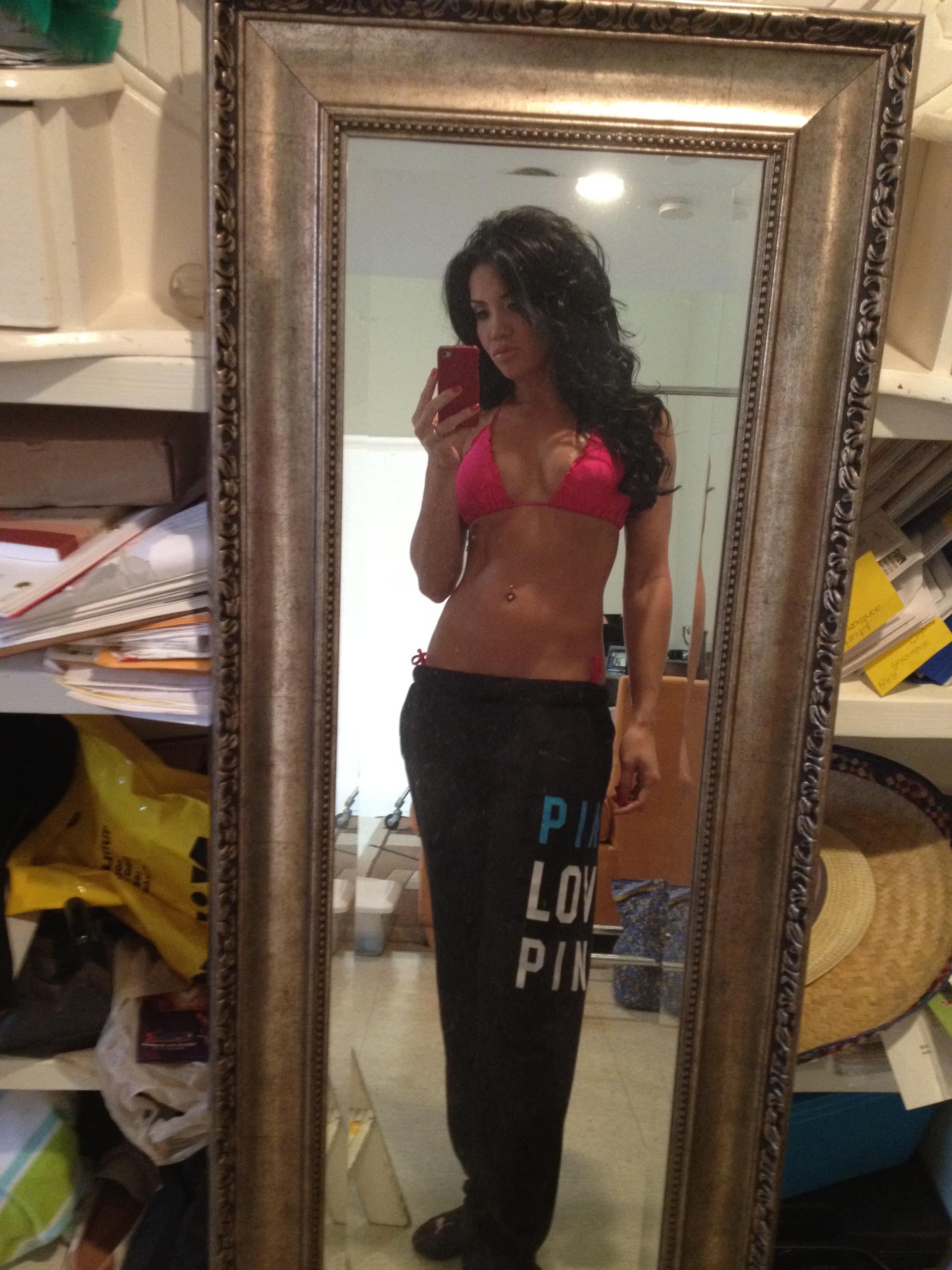 25P Gorgeous Wailana Geisen naked pics