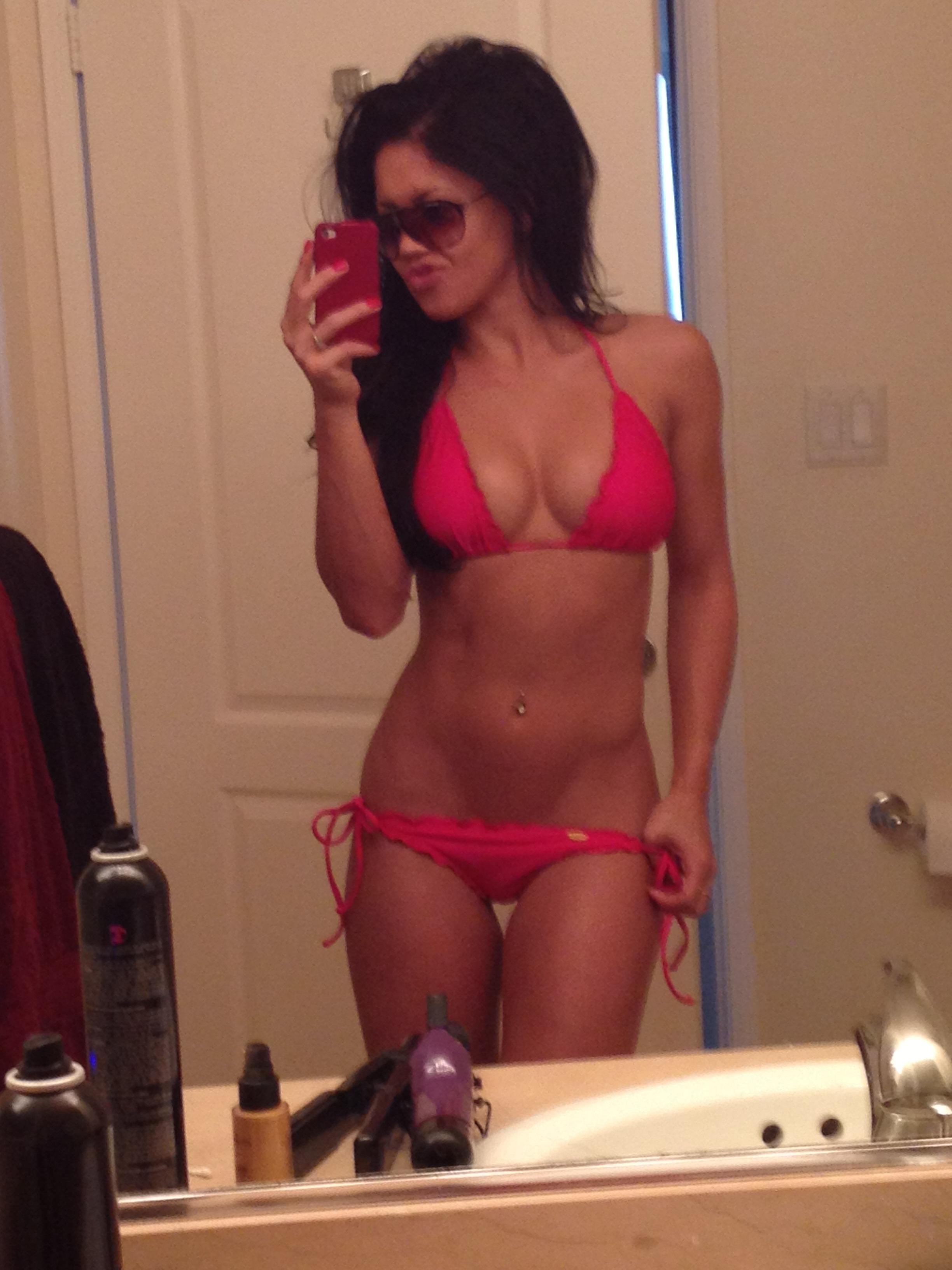 25P Gorgeous Wailana Geisen naked pics