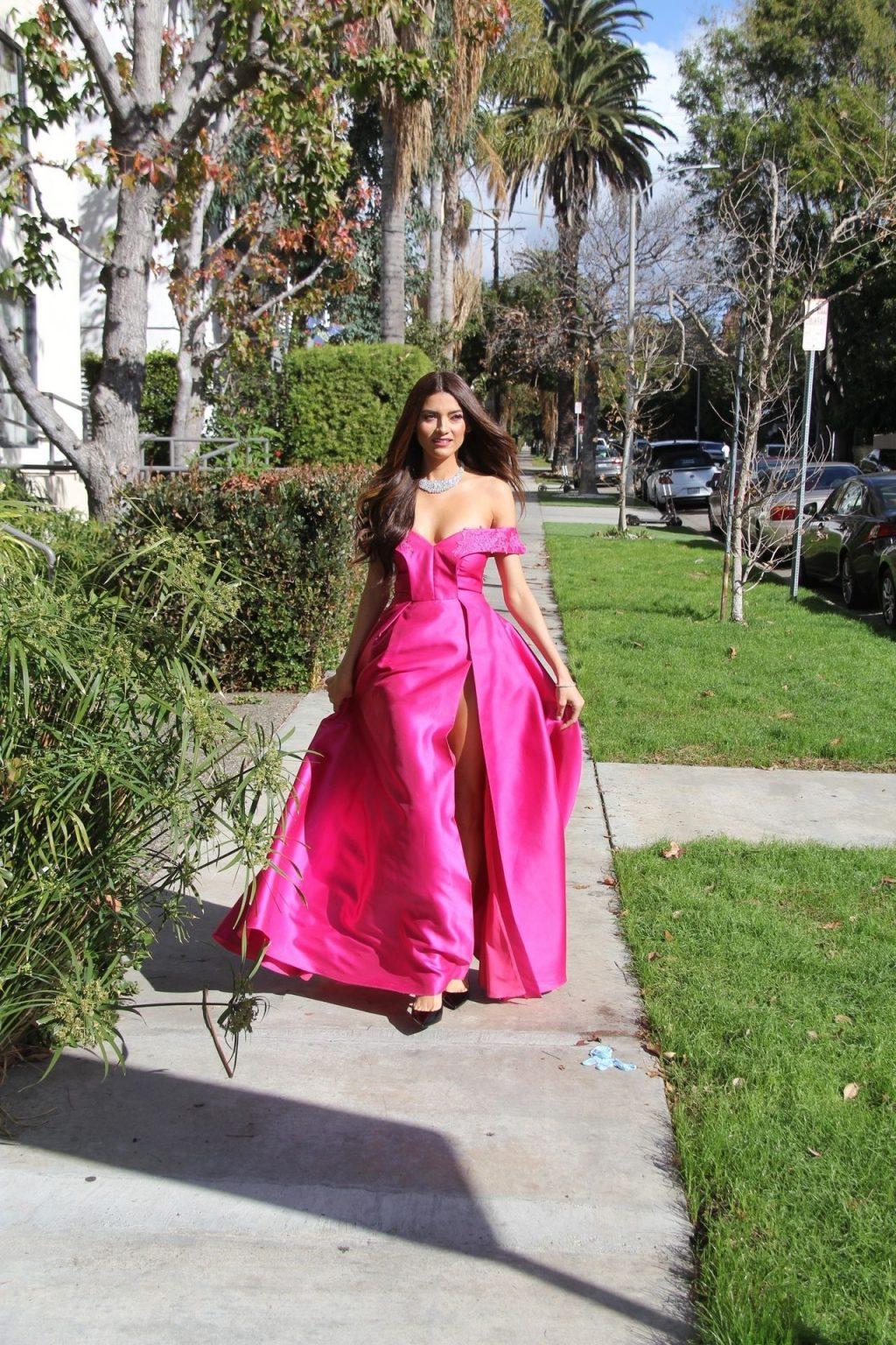 25P Blanca Blanco Cleavage