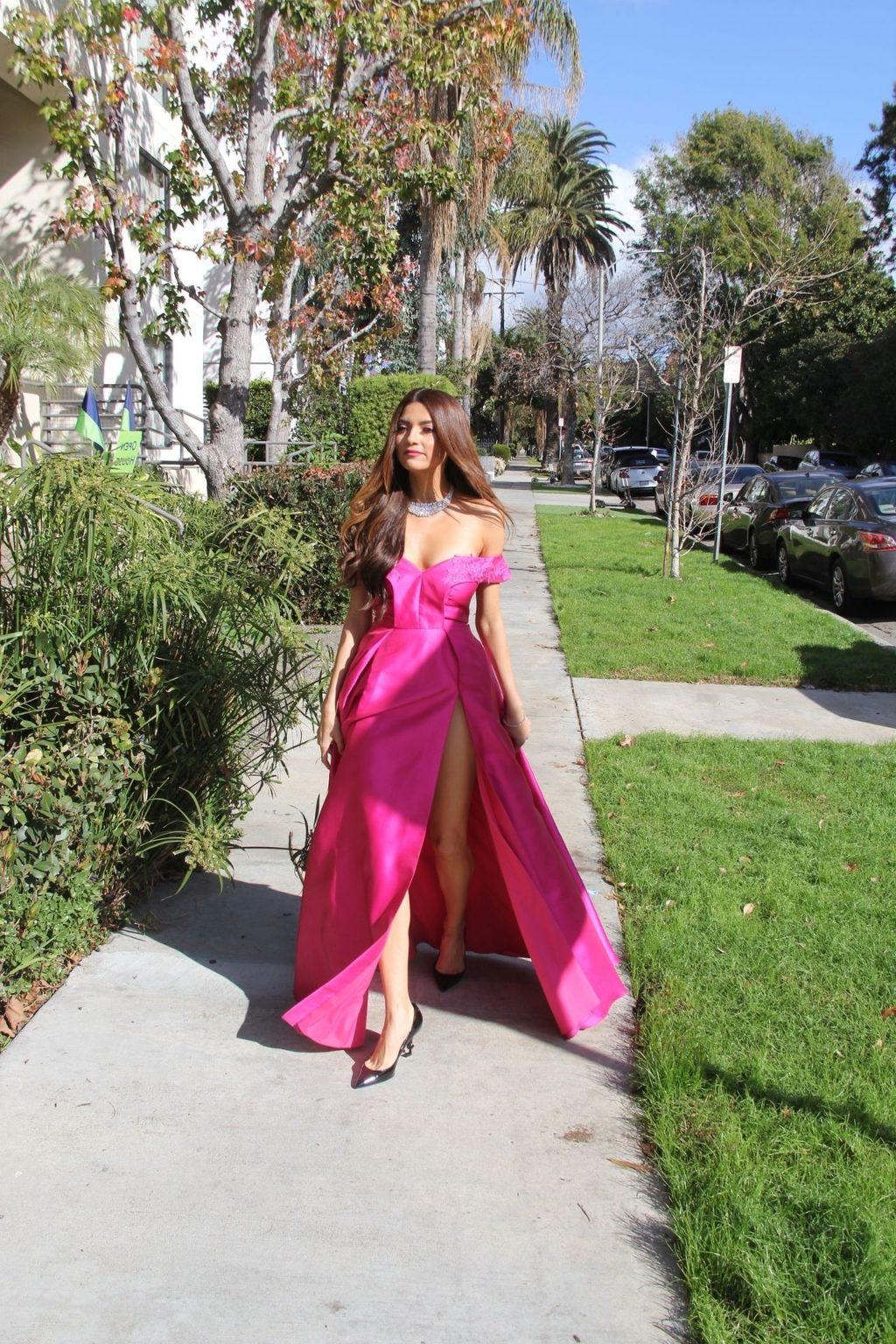 25P Blanca Blanco Cleavage