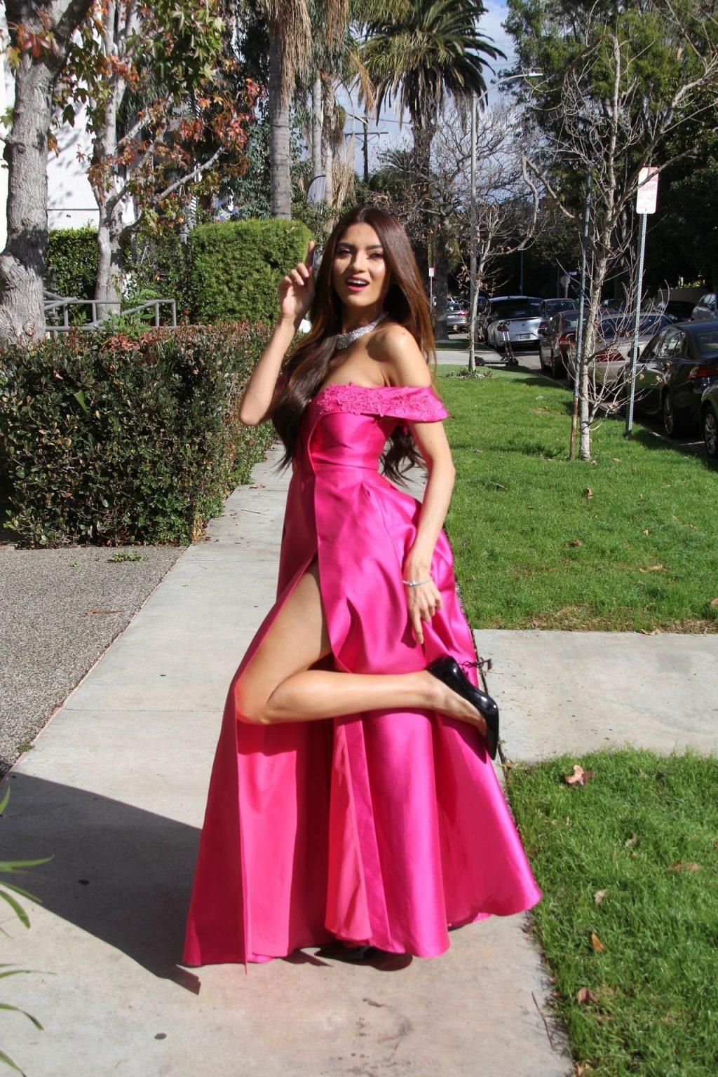 25P Blanca Blanco Cleavage