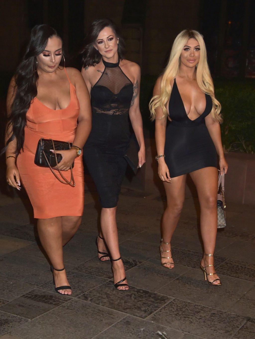 25P Chloe Ferry Cleavage