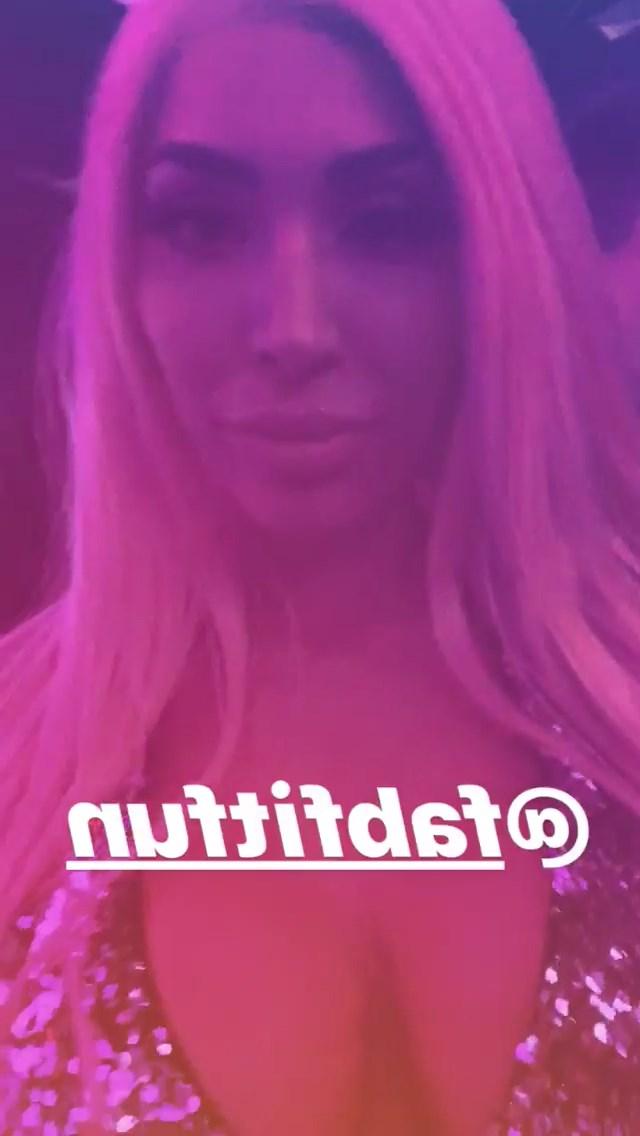 22P Farrah Abraham Cleavage