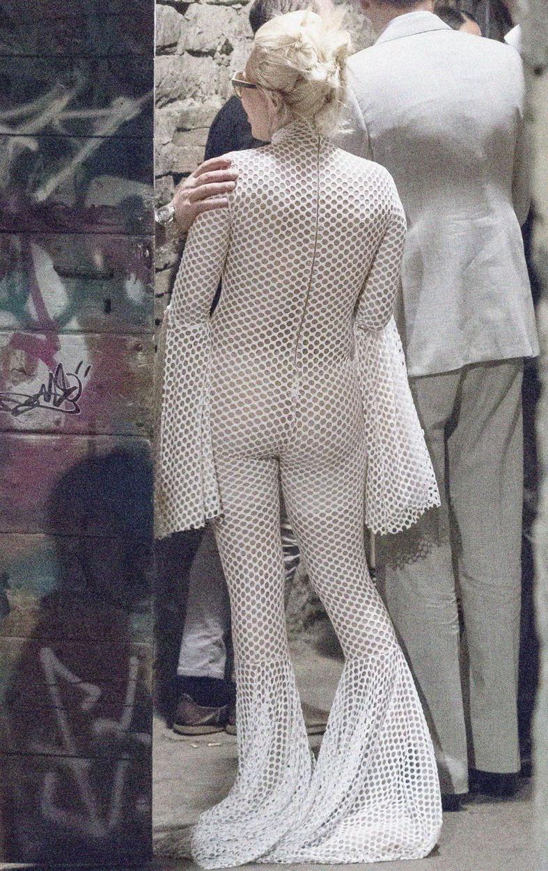 7P See-through pics of Lady Gaga