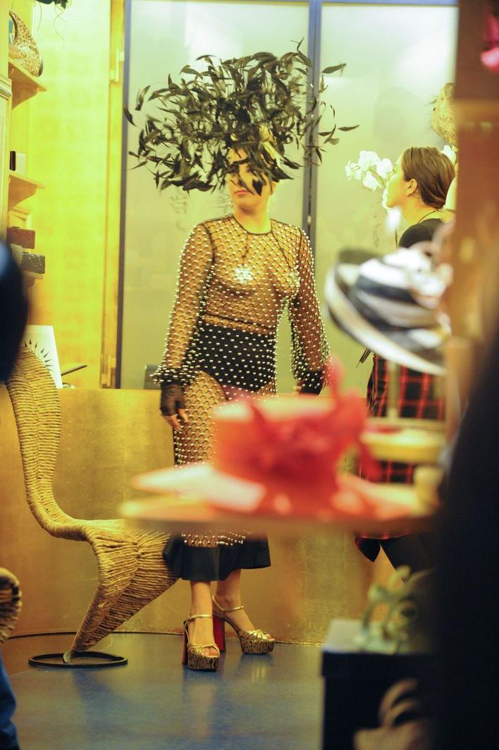 4P Lady Gaga See-thru Pictures