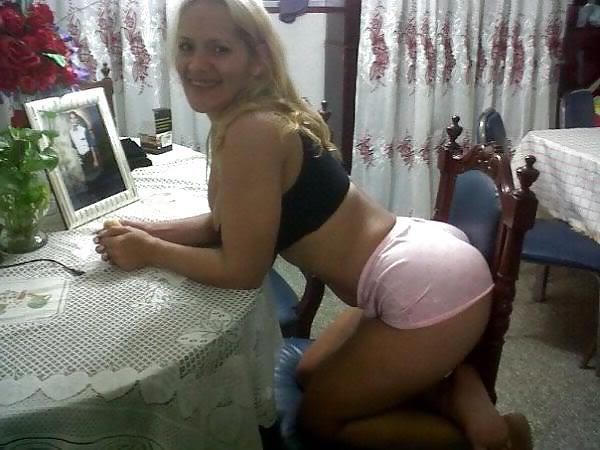 25P Real Social Network Sluts