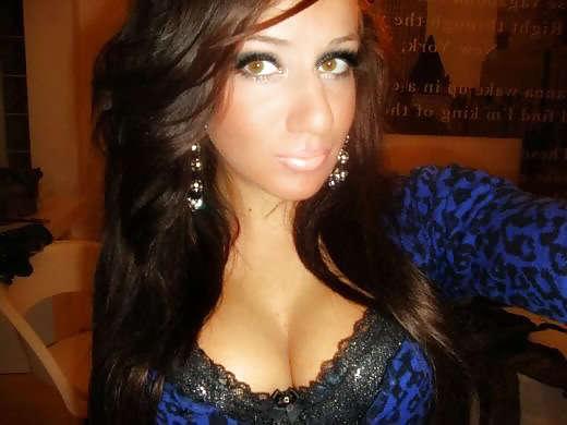 25P Real Social Network Sluts