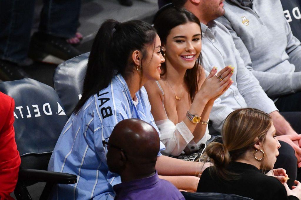 4P Madison Beer Cleavage