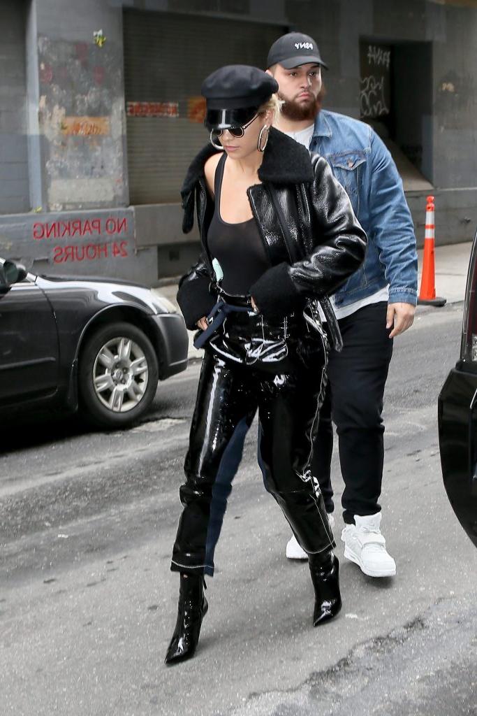 25P Rita Ora And Her Gorgeous Left Nipple