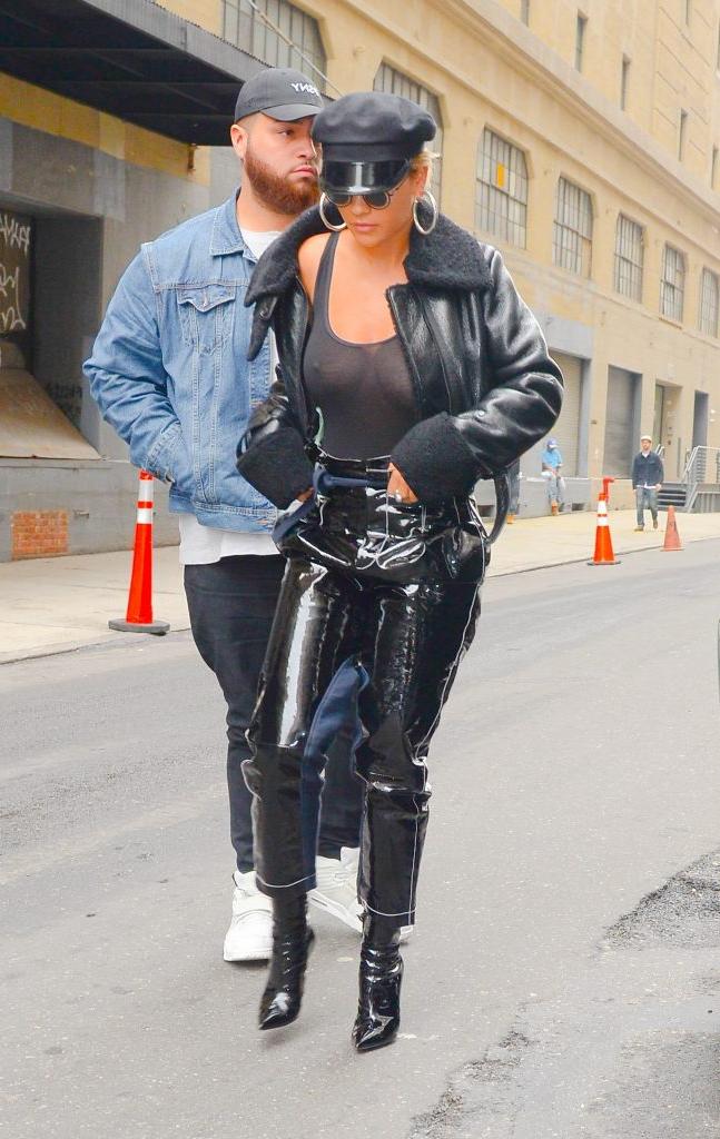 25P Rita Ora And Her Gorgeous Left Nipple
