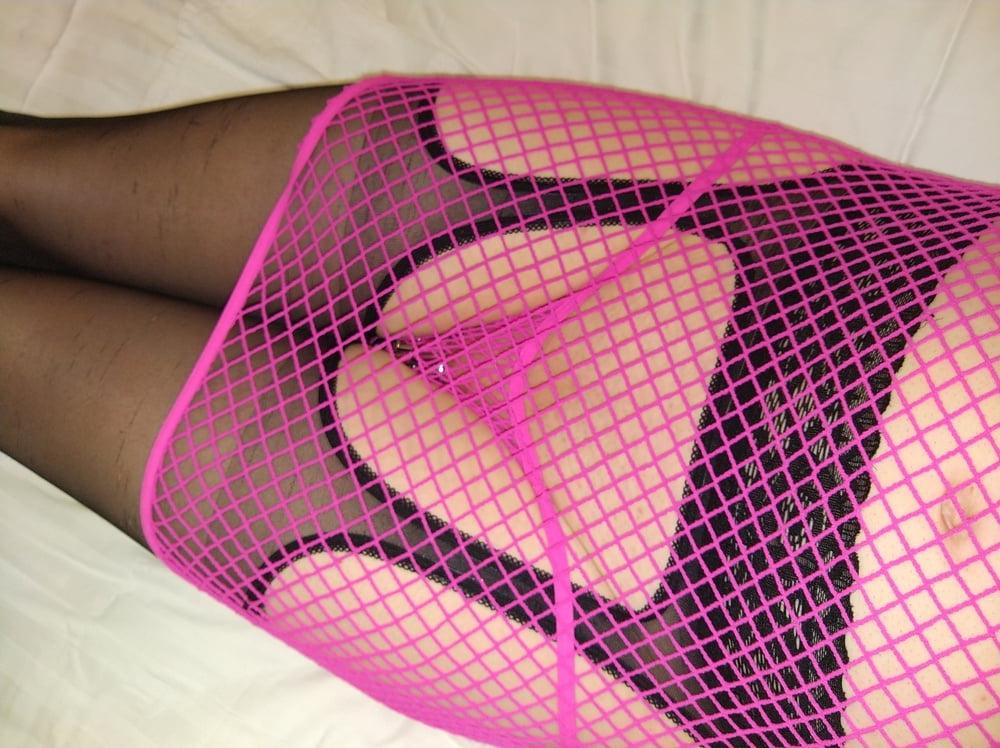 11P your naughty pink sissy