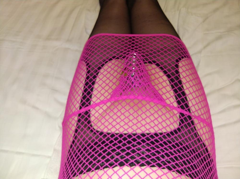 11P your naughty pink sissy